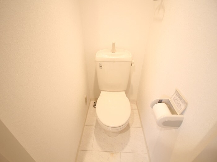 物件内観写真13　(トイレ)