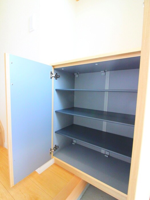 物件内観写真19　(靴箱)