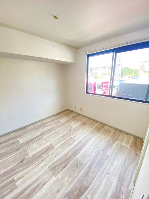 物件内観写真15　(居室)