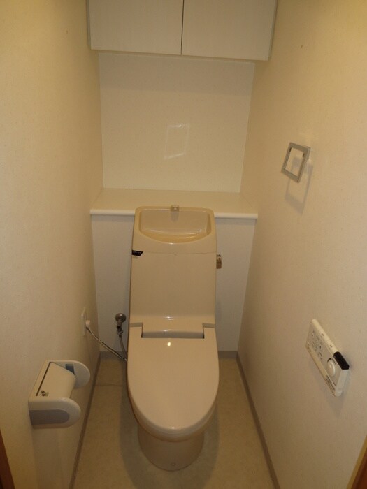 物件内観写真12　(トイレ)