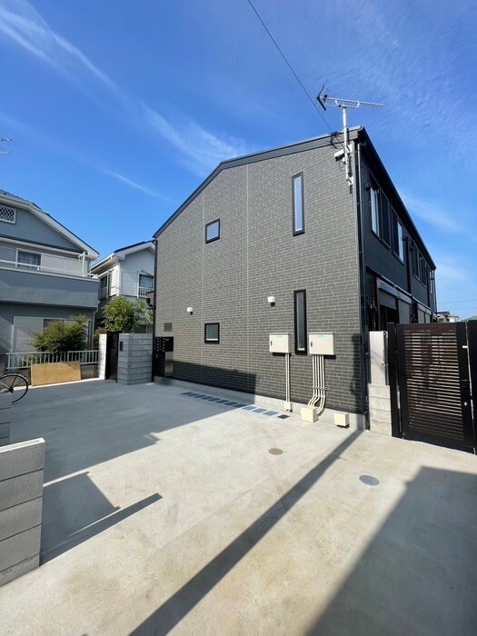 物件外観写真2　(外観写真)