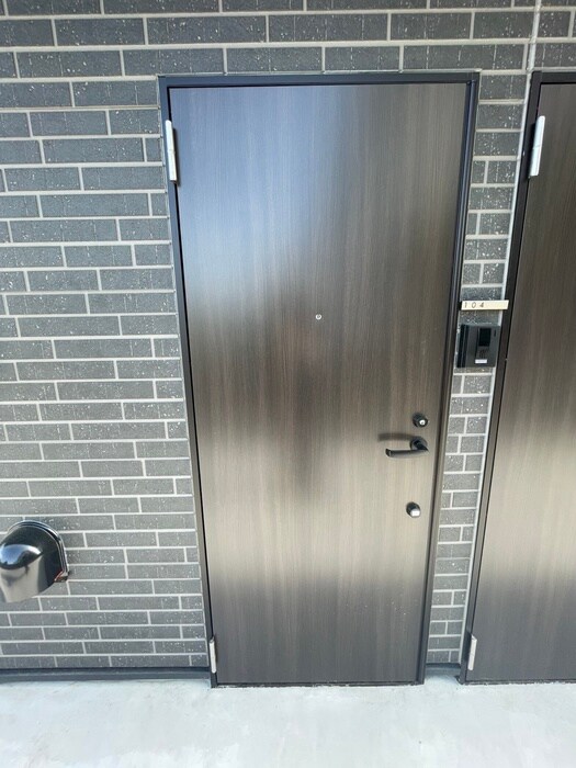 物件内観写真7　(玄関)