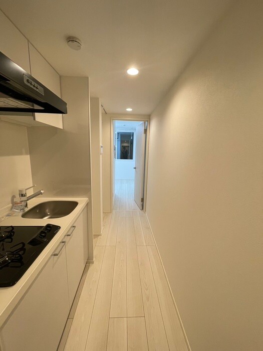 物件内観写真10　(廊下)