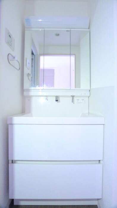 物件内観写真12　(洗面)