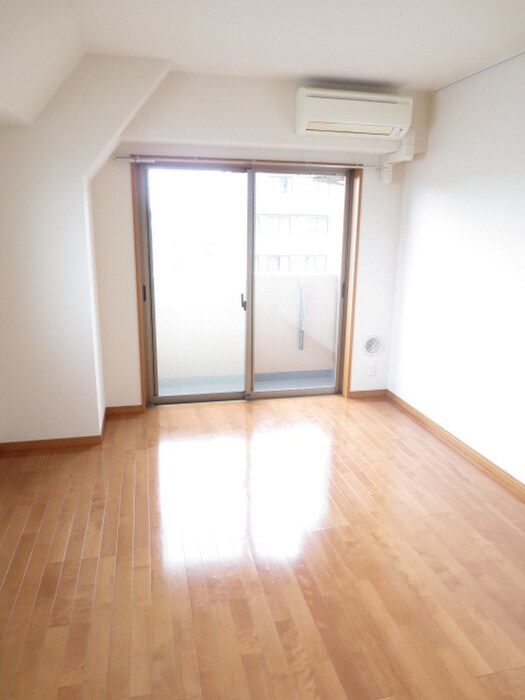 物件内観写真13　(居室)