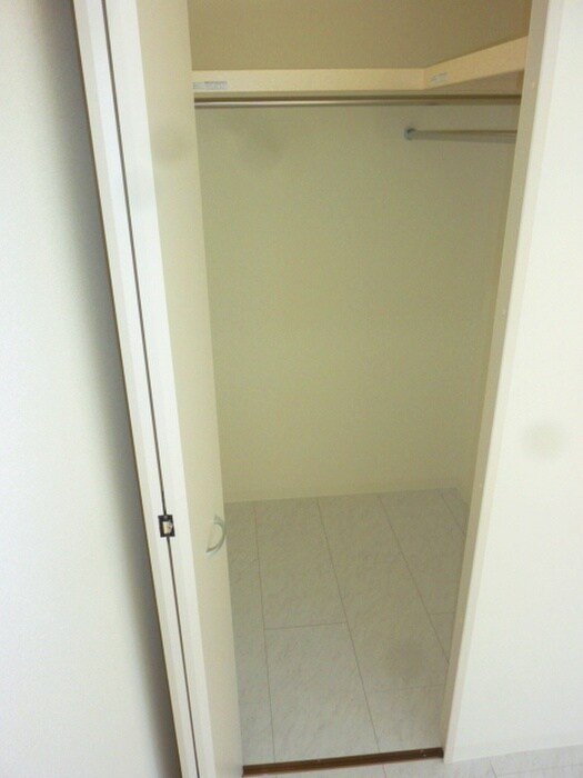 物件内観写真9　(収納)