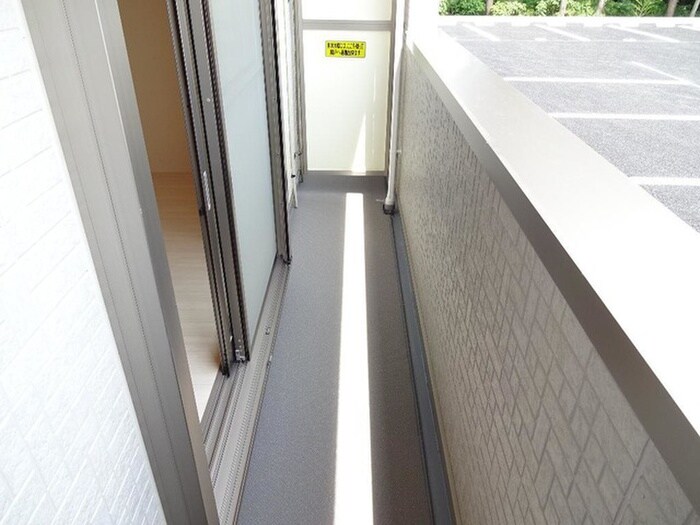 物件内観写真5　(ベランダ・バルコニー)