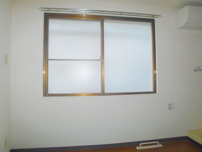 物件内観写真20　(室内からの展望)