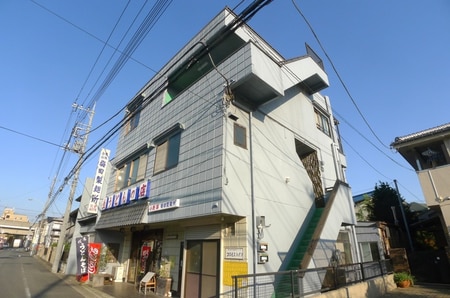 コスモスハイツ外観写真