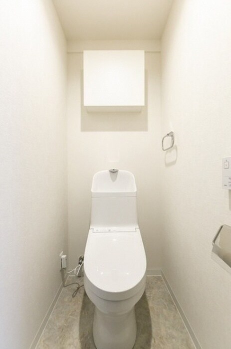 物件内観写真11　(トイレ)