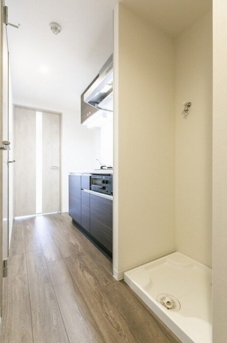 物件内観写真16　(洗濯機置場)