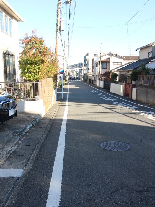 物件外観写真6　(周辺環境)