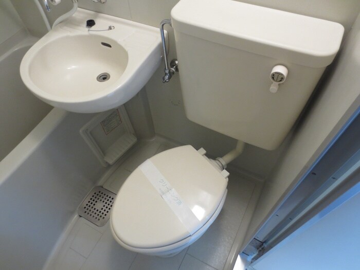 物件内観写真11　(トイレ)