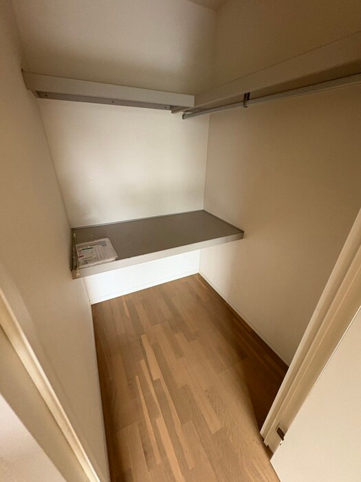 物件内観写真11　(収納)