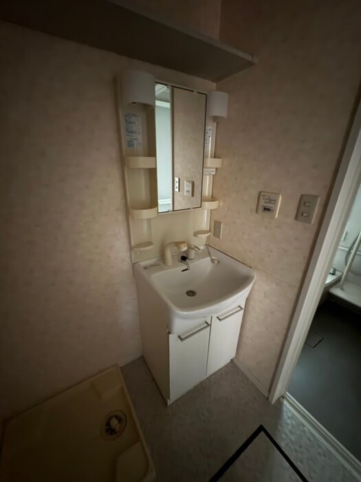 物件内観写真13　(洗面)