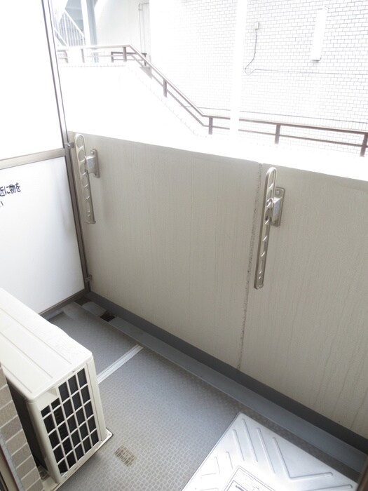 物件内観写真16　(ベランダ・バルコニー)