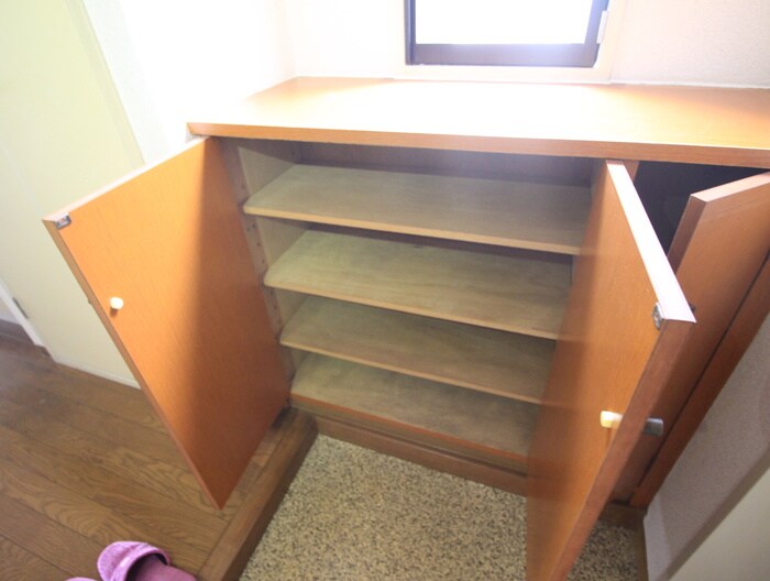 物件内観写真12　(靴箱)