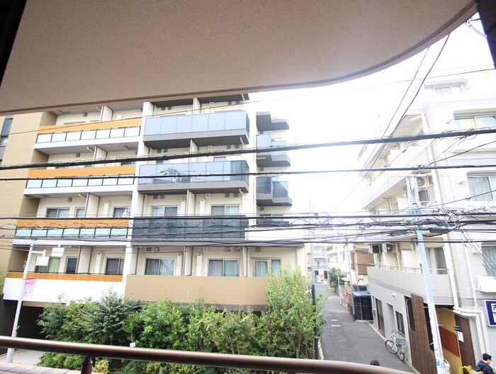 物件内観写真15　(室内からの展望)