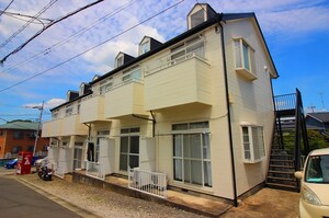 メゾン草薙ＰＡＲＴ３外観写真