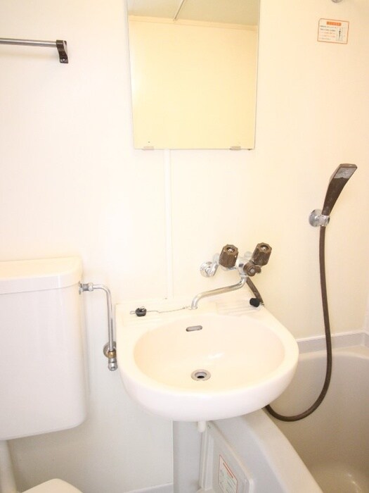 物件内観写真13　(洗面)