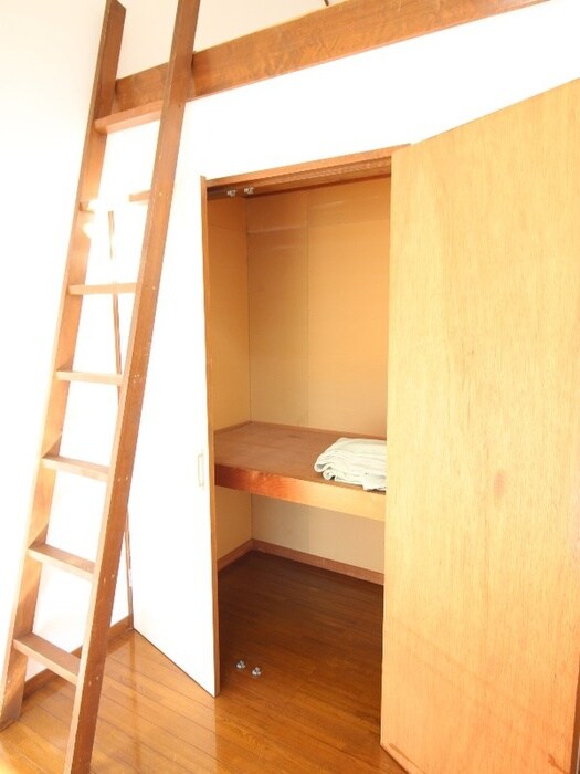 物件内観写真18　(収納)