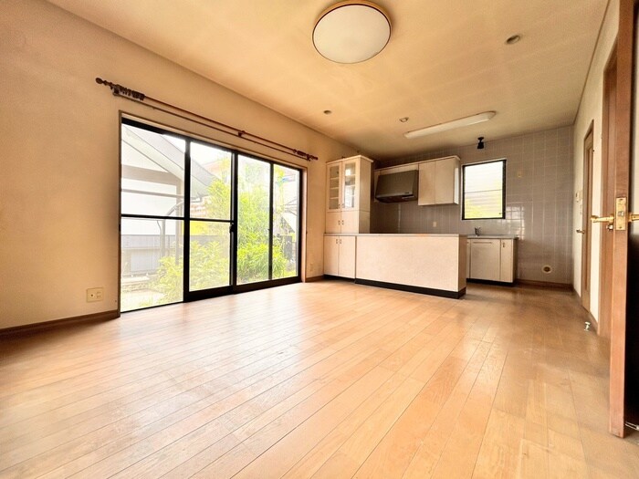 物件内観写真7　(居室)