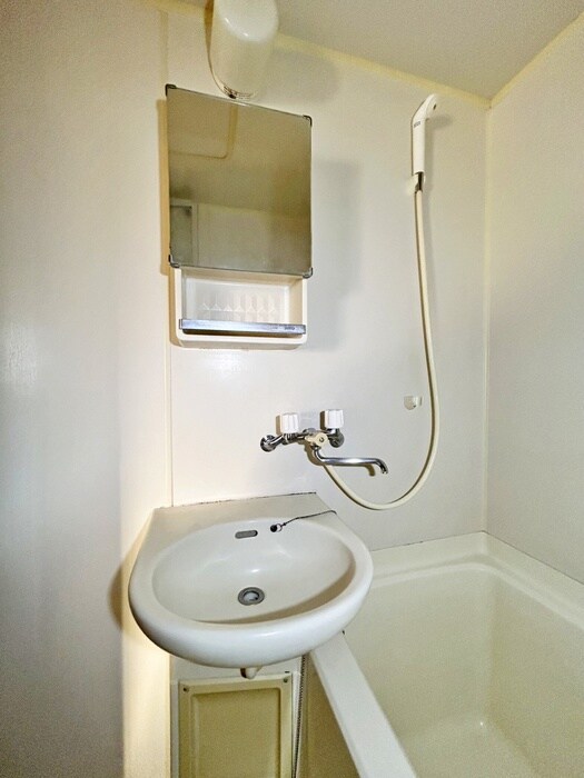 物件内観写真14　(洗面)