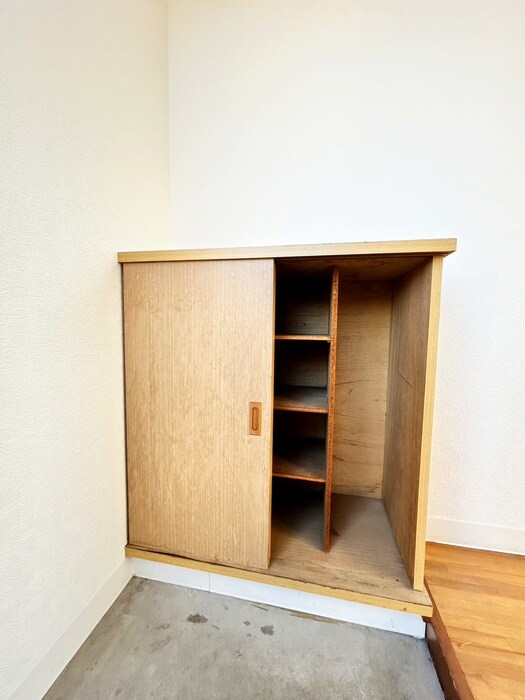 物件内観写真18　(靴箱)