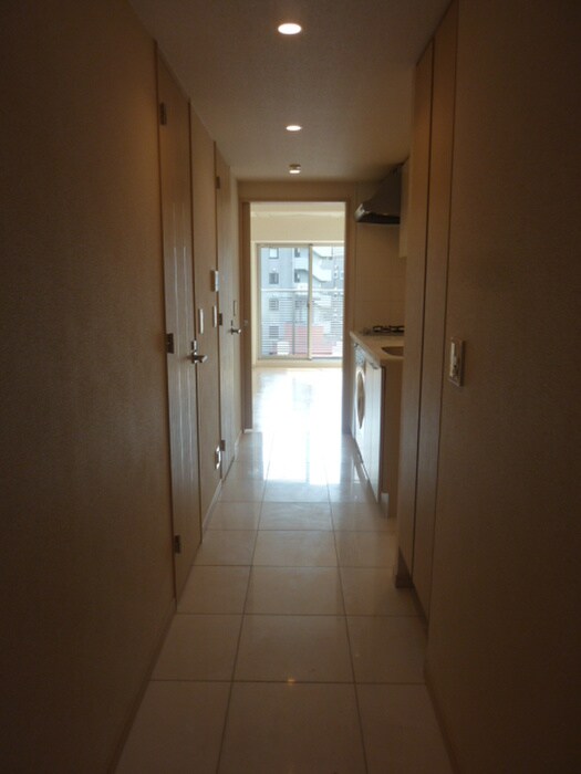 物件内観写真7　(廊下)