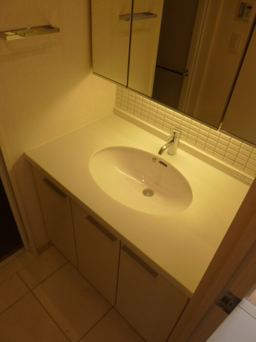 物件内観写真16　(洗面)