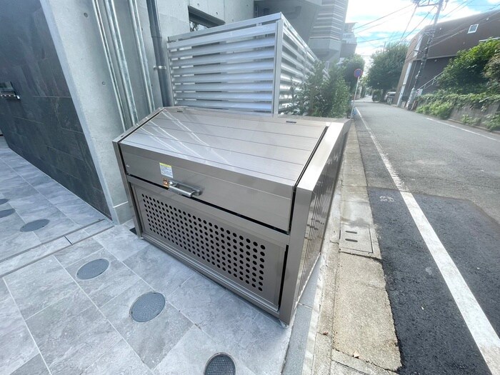 物件外観写真3　(建物設備)