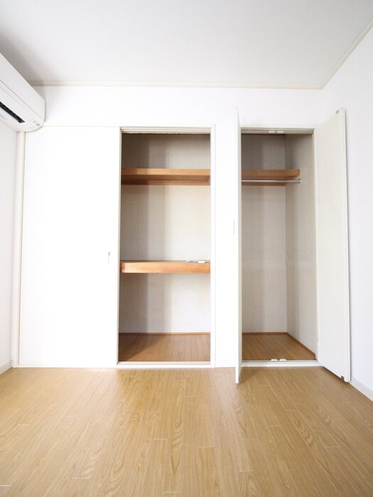 物件内観写真15　(収納)