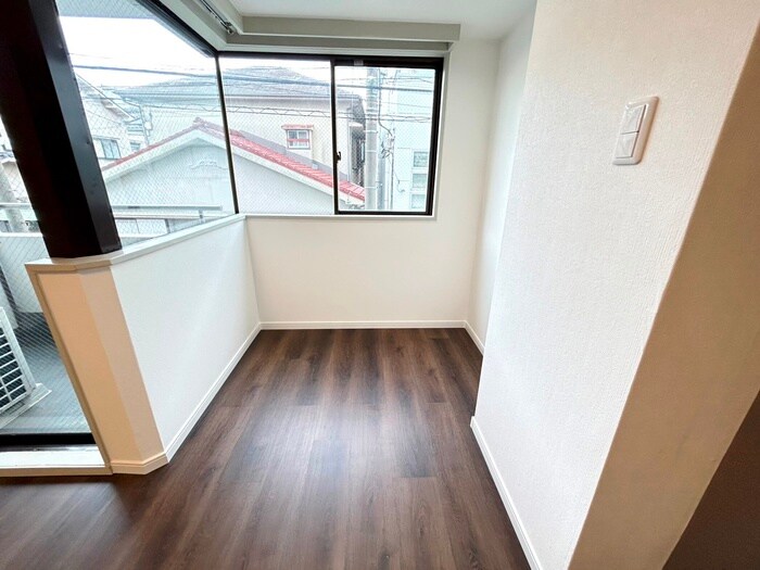 物件内観写真9　(居室)