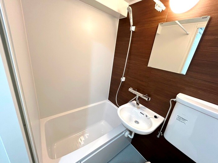 物件内観写真13　(バス／シャワールーム等)