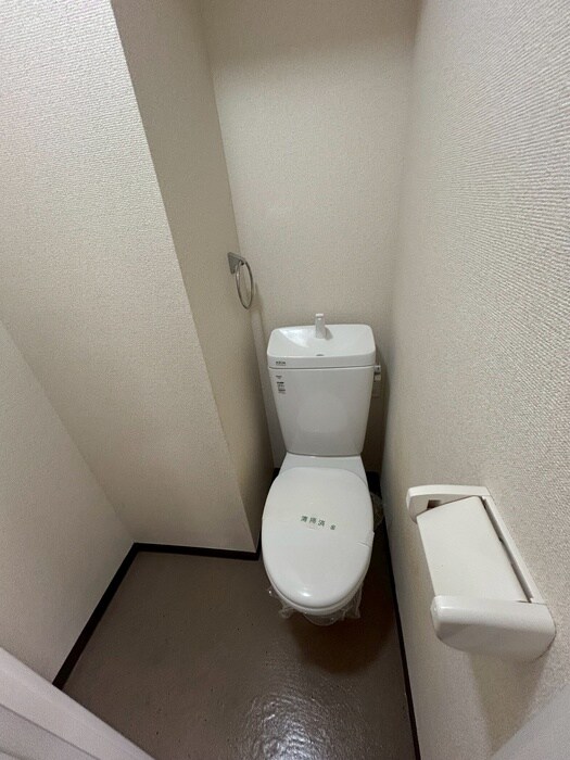 物件内観写真9　(トイレ)