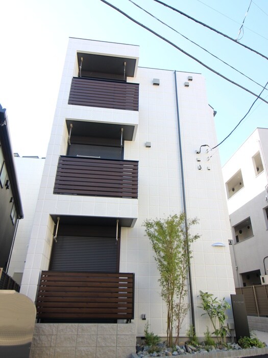 Helios Senkawaの物件外観写真