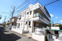 Moonshiny参番館の外観写真