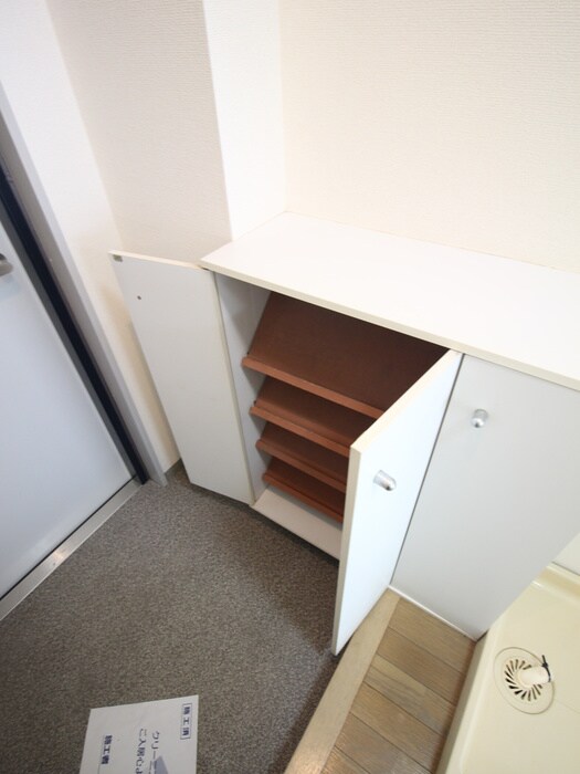 物件内観写真20　(靴箱)