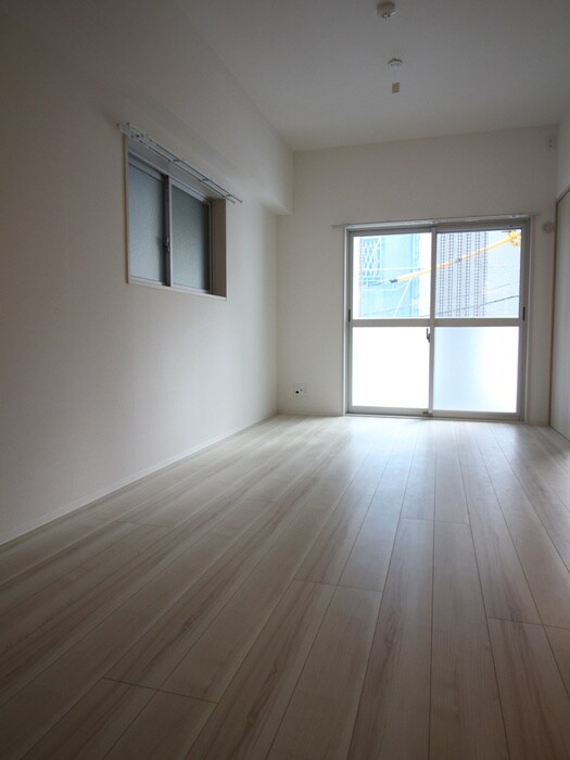 物件内観写真11　(居室)