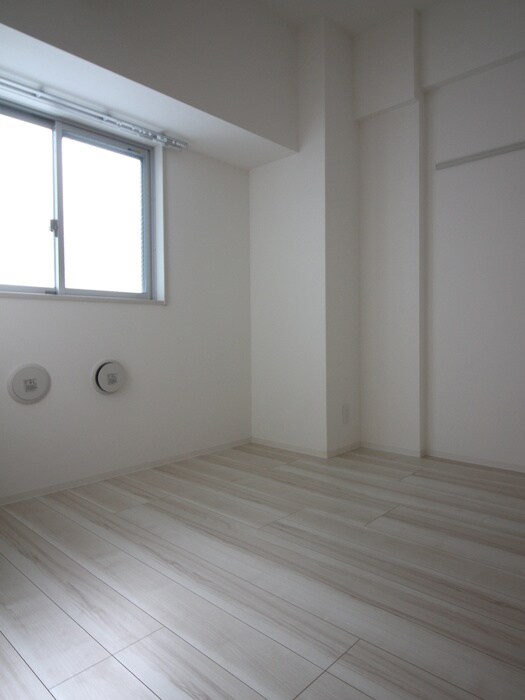 物件内観写真15　(居室)