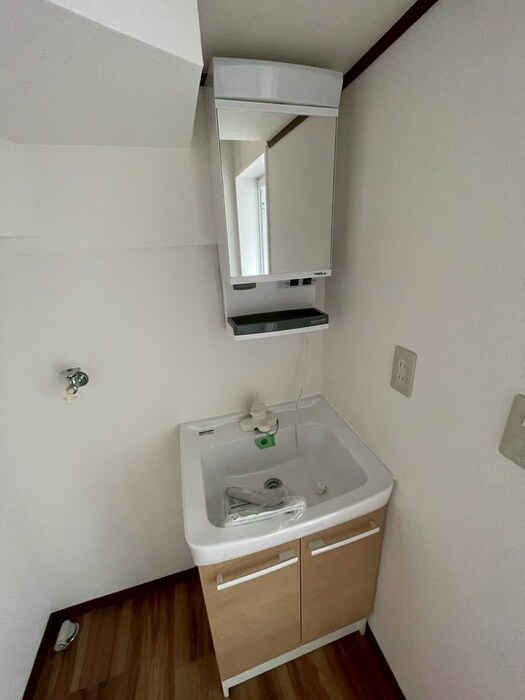 物件内観写真10　(洗面)