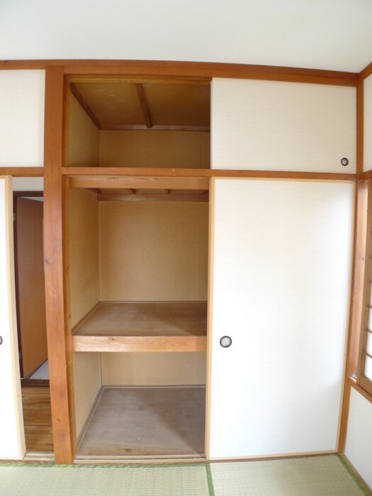 物件内観写真18　(収納)