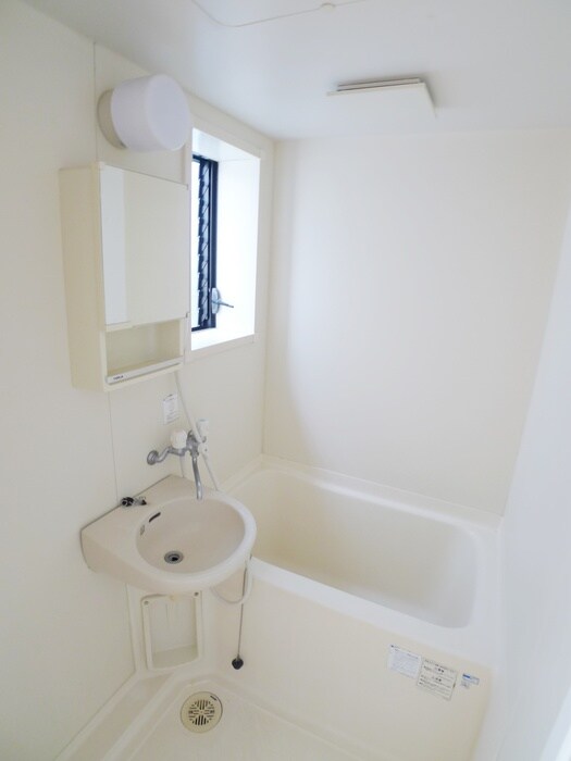 物件内観写真11　(バス／シャワールーム等)