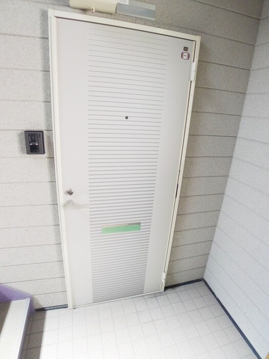 物件内観写真20　(玄関)