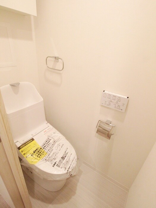 物件内観写真12　(トイレ)