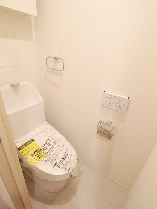 物件内観写真12　(トイレ)