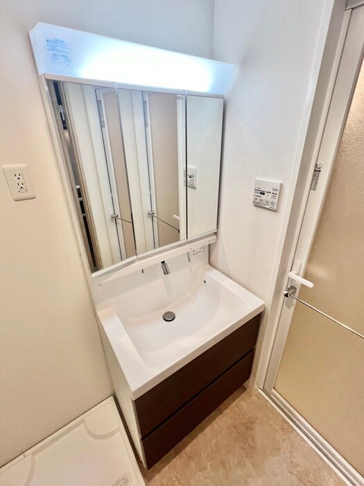 物件内観写真13　(洗面)