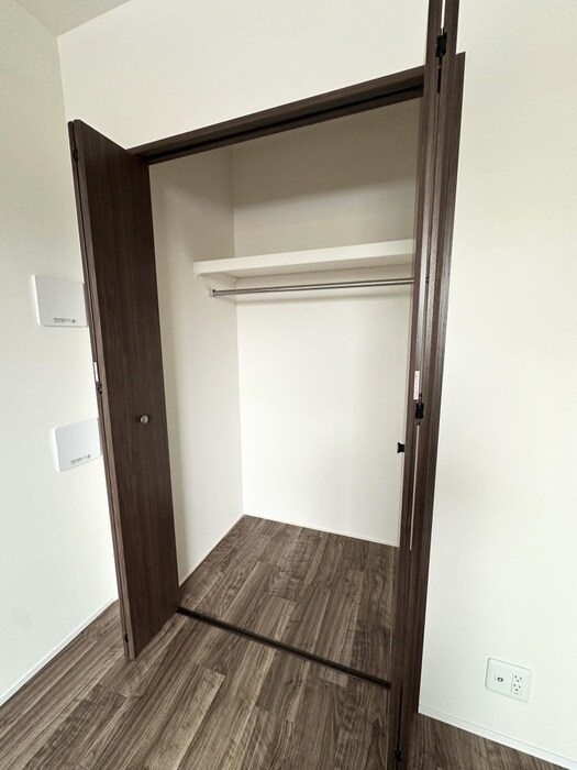 物件内観写真11　(収納)