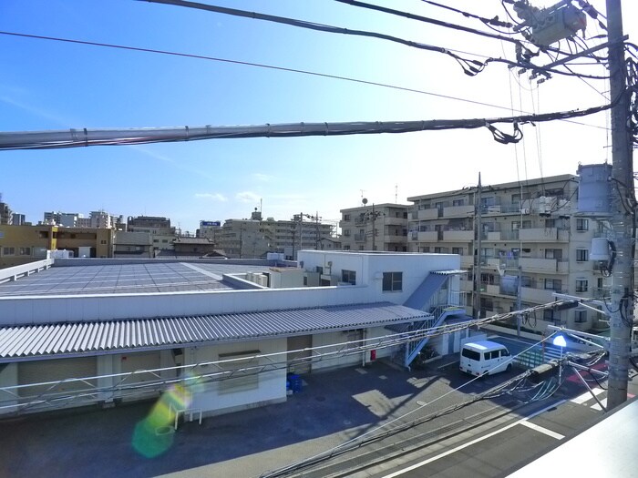 物件内観写真22　(室内からの展望)