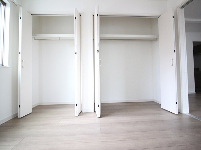 物件内観写真15　(収納)